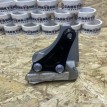 Кронштейн опоры задней Toyota RAV 4 V (XA50)  оригинальный номер 12321-24060