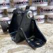 Кронштейн двигателя левый Toyota RAV 4 IV (CA40) оригинальный номер 12325-26030