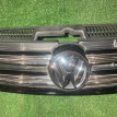 Решетка радиатора Volkswagen Tiguan оригинальный номер 5ND853653A