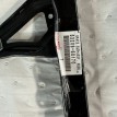 Кронштейн замка капота Toyota Land Cruiser 200 Рестайлинг 2  оригинальный номер 53209-60170