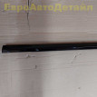 Молдинг стекла передней двери Range Rover Sport 2 Land Rover Range Rover оригинальный номер LR043751