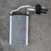 Радиатор печки Mazda MPV оригинальный номер L081-61-A10