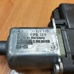 Мотор стеклоподъемника передний правый Volkswagen Volkswagen Polo оригинальный номер 6R0959802H