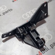 Крепление фары правой Audi A4 B7 (2004—2009) Audi 200 оригинальный номер 8E0805364