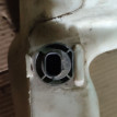 Бачок омывателя Мазда 626 Mazda 2 оригинальный номер GJ2267480A