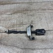 ограничитель задней двери Qashqai j10 зад лево Nissan Qashqai оригинальный номер 82430JD000