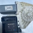Моторчик стеклоподъемника передний Volkswagen Passat B6 (2005—2010) Volkswagen Passat оригинальный номер 980852-113, F005S00296