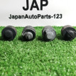 Отбойник капота Volkswagen JETTA 2014 Volkswagen Jetta