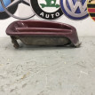 Заглушка бампера передняя левая Nissan bluebird Nissan Bluebird 