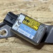 Датчик удара правый Lexus RX II Рестайлинг  оригинальный номер 89833-48020