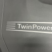 Декоративная крышка двигателя BMW 3er оригинальный номер 11 12 8 610 473, 11 12 8 610 473, 11128610473, 8610473, 11 12 7 604 564, 11127604564, 7604564