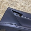 Обшивка (дверная карта) двери задней правой GR-Sport Toyota Camry VIII (XV70) Рестайлинг – седан  оригинальный номер 67630-06M00-C8