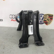 Крепление аккумулятора Audi A4 2008 Audi 200 