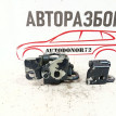 Петли задей правой двери  VW Golf Mk5  2003-2009 Volkswagen Golf оригинальный номер 1K9833402C