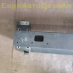 Усилитель переднего бампера LR Defender 2 (L663) Land Rover Defender оригинальный номер LR146560