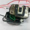 Замок двери задней левой Hyundai Solaris Hyundai Solaris оригинальный номер 814101R020
