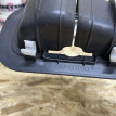 Крышка кронштейна сиденья Toyota Land Cruiser 200 Series оригинальный номер 71696-60160-B0