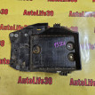 Подставка под аккумулятор Mazda 6 оригинальный номер KD5356041
