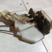 Замок двери задней правой Toyota Prius оригинальный номер 6905047010