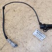 Название детали Датчик коленвала Модель Skoda Fabia II Skoda Fabia  оригинальный номер 038957147E