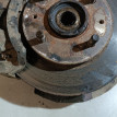 Кулак поворотный передний левый Mitsubishi i оригинальный номер MB870915
