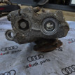 Кулак поворотный правый Audi A5 I (2007—2011) Audi 200 оригинальный номер 8K0407258G