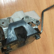 Замок двери передний правый Toyota Carina E AТ191 Toyota Carina оригинальный номер 6903020450