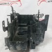 Площадка АКБ Opel Astra J Opel Astra оригинальный номер 13354420