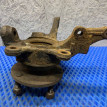 Кулак поворотный передний левый Almera  B10 Nissan Almera Classic оригинальный номер 40015-95F0A