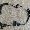 Датчик ABS передний левый Mitsubishi L200 06-15 Mitsubishi i оригинальный номер MBL10257373