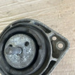 Подушка двигателя левая BMW X3 E83 M54B30 2005 BMW X3 оригинальный номер 22 11 3 421 295