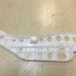 Кронштейн ковролина правый Toyota Camry VIII (XV70)  оригинальный номер 58543-33110