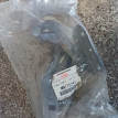 Петли капота Митцубиси Аутлендер хл Mitsubishi Out Mitsubishi i оригинальный номер MN175241