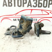 Петля водительской двери VW Golf Mk5 2003-2009 Volkswagen Golf оригинальный номер 1K0831411Q