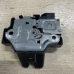 Замок багажника Toyota Camry VII (XV50)  оригинальный номер 64600-33160