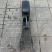 Подлокотник Geely Emgrand EC7 Geely Emgrand EC7 оригинальный номер MR718106802443