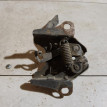 Замок капота Mazda 2 оригинальный номер GB0656620A