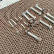 Болты подвески Mini Hatch оригинальный номер 33 32 6 858 054, 33 32 6 858 054, 33326858054, 6858054, 33 32 6 858 053, 33326858053, 6858053