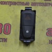 Кнопка аварийной сигнализации Renault Sandero 