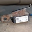Датчик ускорения Туарег Volkswagen Touareg 