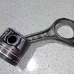 Поршень с шатуном Land Rover Discovery III (2004—2009) Land Rover Discovery оригинальный номер 1316180