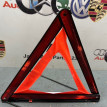 Знак аварийной остановки Audi A1 2011 Audi A1 