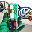 Плафон салонный левый Volkswagen Touareg 2006 Volkswagen Touareg 