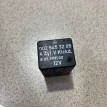 Реле бензонасоса Mercedes-Benz 190 (W201) Mercedes-Benz 190 (W201) оригинальный номер 0025453205