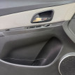 Обшивка двери передней левой Chevrolet Cruze J300 Chevrolet Cruze оригинальный номер 96957313