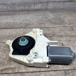 Мотор стеклоподъемника правый Touareg NF/Audi Q5 Volkswagen Touareg оригинальный номер 8k0959802b
