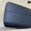Крышка подлокотника Toyota RAV 4 V (XA50)  оригинальный номер 58920-42020-C1