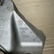 Кронштейн двигателя правый BMW 5 F10 N52B30 2010 BMW 5er оригинальный номер 22 11 6 775 914