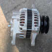 Генератор Mazda Bongo Friendee оригинальный номер WL01-18-300