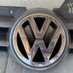 Решетка радиатора VW Golf V 2003-2009 Volkswagen Golf оригинальный номер 1K0853651K